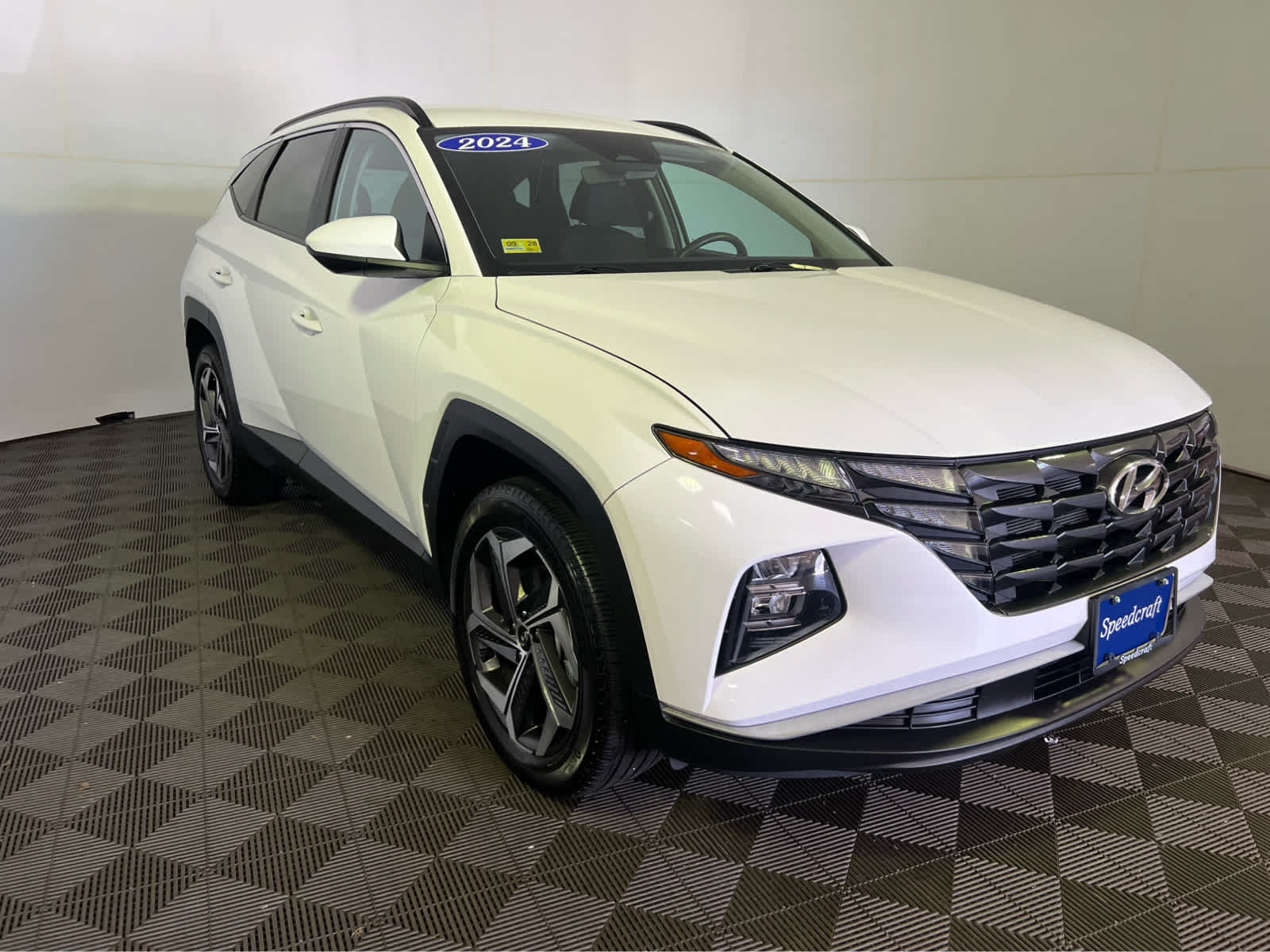 Used 2024 Hyundai Tucson SEL AWD/4WD image 1