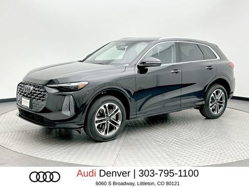 Used 2025 Audi Q5 Premium w/ Convenience Package AWD/4WD image 1