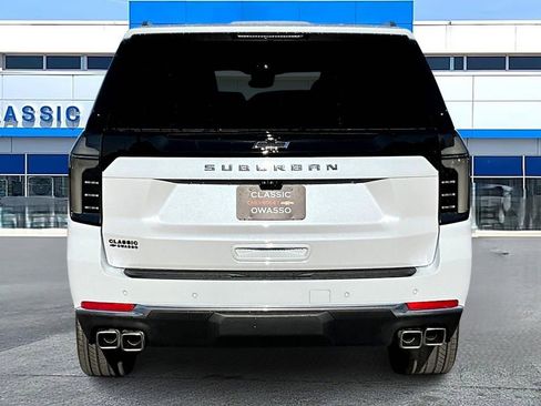 New 2026 Chevrolet Suburban High Country image 4