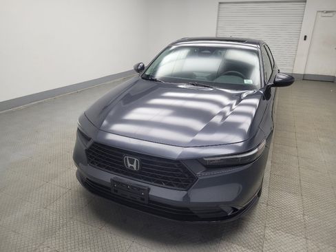 Used 2023 Honda Accord EX image 15