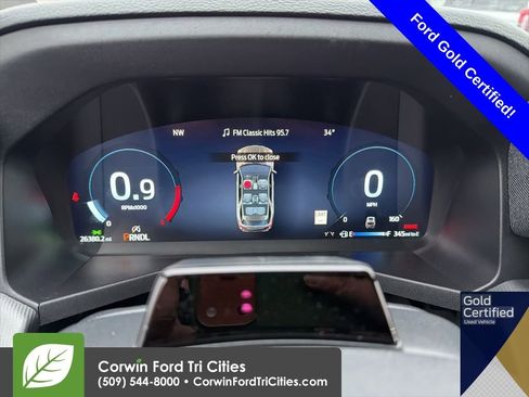 Used 2025 Ford Explorer ST-Line image 3