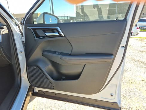 New 2026 Mitsubishi Outlander SE image 64