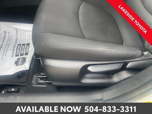 Certified 2020 Toyota Corolla LE image 29