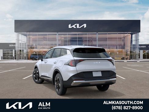 New 2026 Kia Sportage LX FWD image 4