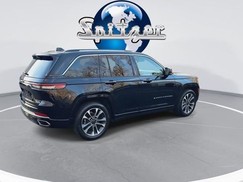 Used 2023 Jeep Grand Cherokee Overland w/ Adv Protech Group III image 9