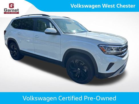 Used 2023 Volkswagen Atlas SE w/ Black Wheel Package AWD/4WD image 8