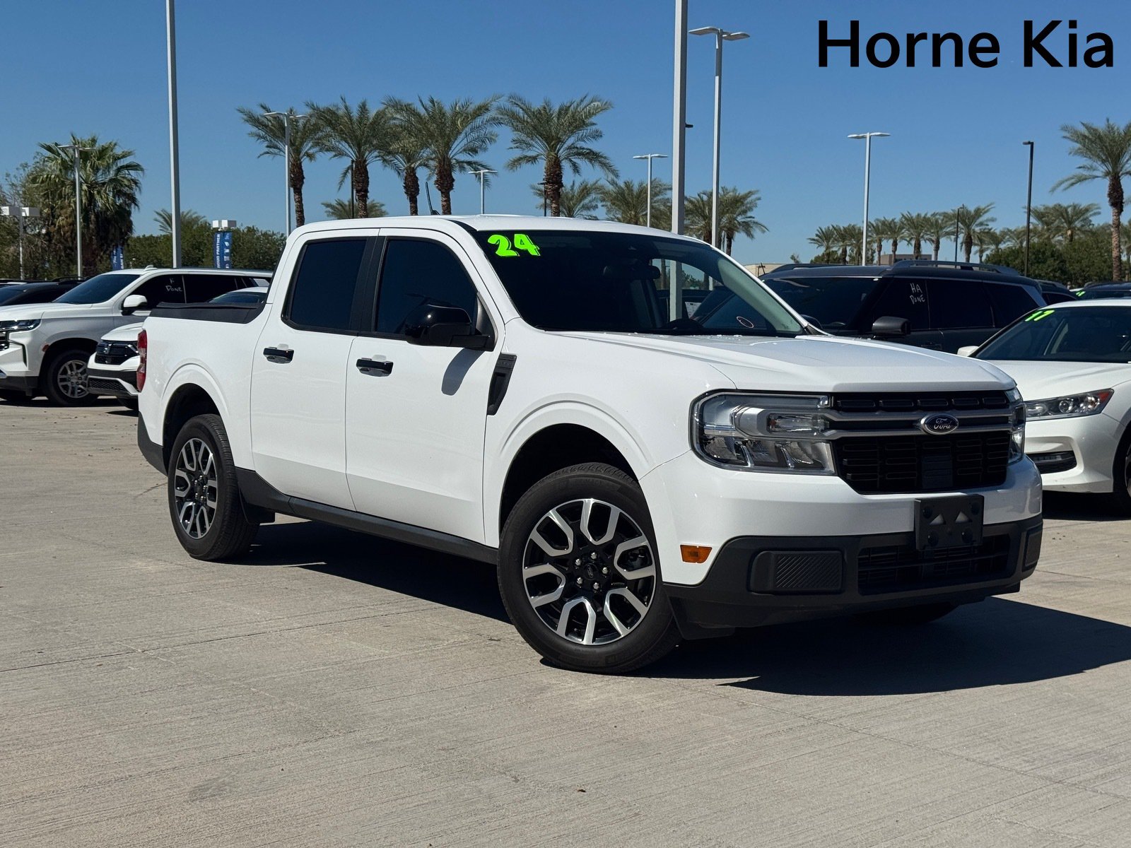 Used 2024 Ford Maverick Lariat w/ 4K Tow Package AWD/4WD image 12