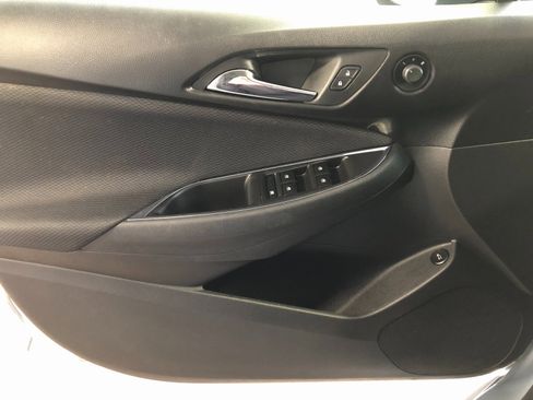 Certified 2017 Chevrolet Cruze LS image 31