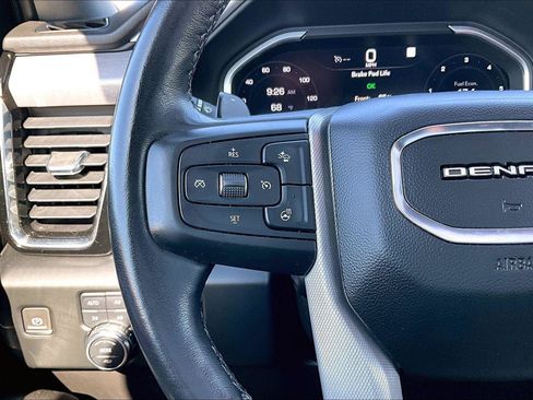 Used 2023 GMC Sierra 1500 Denali AWD/4WD image 19