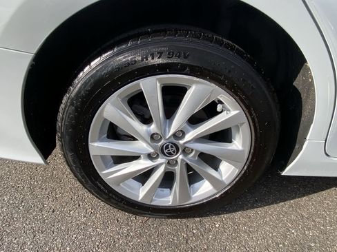 Used 2023 Toyota Camry LE image 20