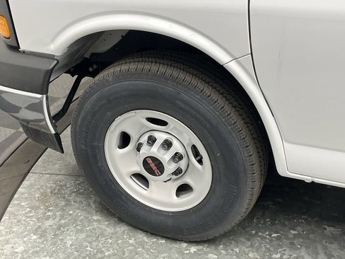 New 2025 GMC Savana 3500 w/ Power Convenience Package image 24