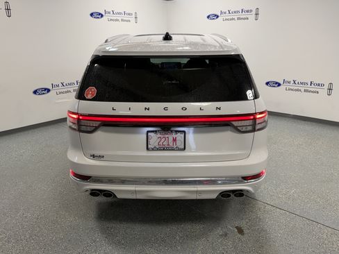 Used 2025 Lincoln Aviator Black Label image 35