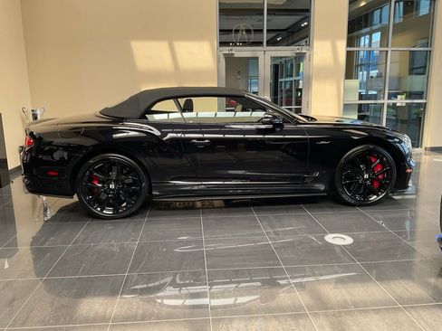 Used 2023 Bentley Continental GT Speed AWD/4WD image 22