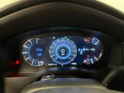 Used 2017 Cadillac Escalade Luxury AWD/4WD image 54