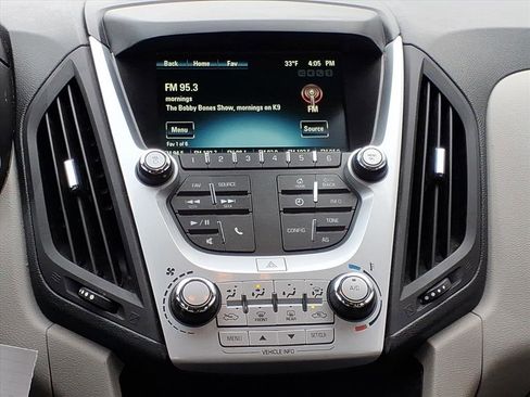 Used 2016 Chevrolet Equinox LS image 6