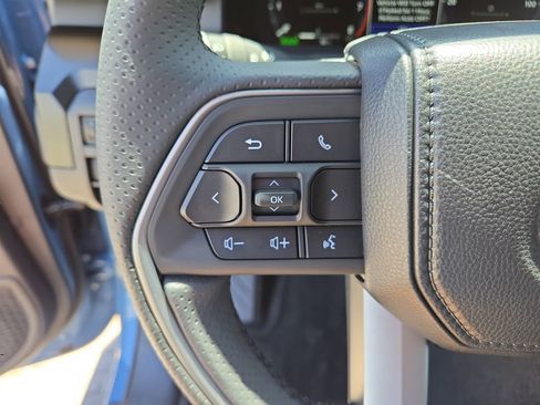 New 2026 Toyota 4Runner Limited AWD/4WD image 17