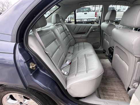 Used 1997 Cadillac Catera RWD image 43