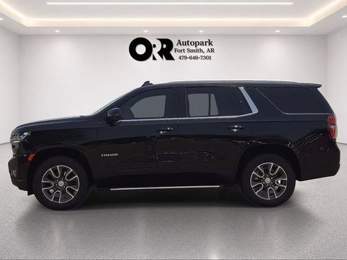 Used 2023 Chevrolet Tahoe LT w/ LT Signature Plus Package AWD/4WD image 3