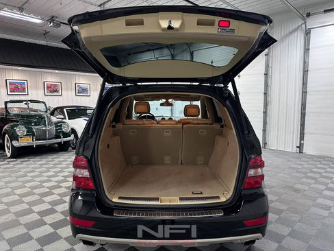 Used 2011 Mercedes-Benz ML 350 4MATIC image 44