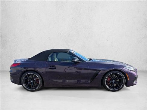 Used 2023 BMW Z4 sDrive30i w/ Dynamic Handling Package image 4