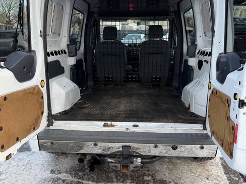 Used 2010 Ford Transit Connect XLT image 35