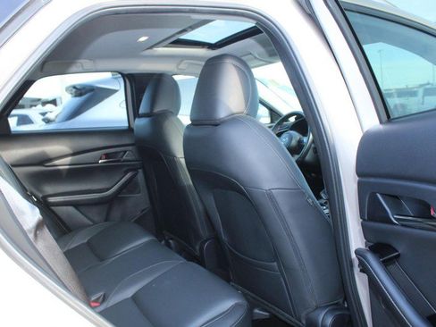 Used 2024 MAZDA CX-30 AWD 2.5 S w/ Preferred Package image 13