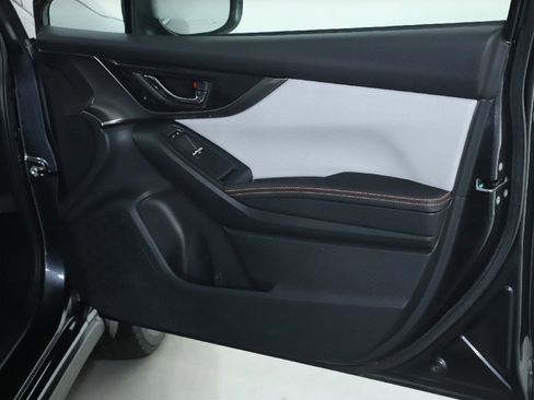 Used 2018 Subaru Crosstrek 2.0i Limited image 33