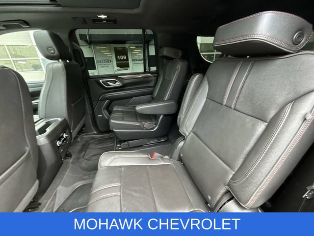 Certified 2022 Chevrolet Suburban RST w/ Luxury Package AWD/4WD image 26
