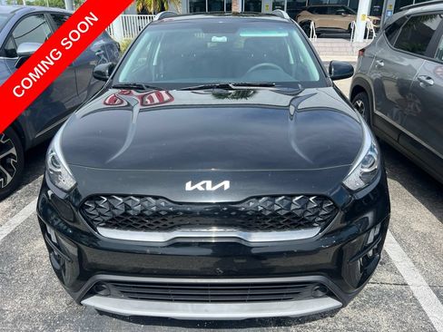 Certified 2022 Kia Niro LX FWD image 2