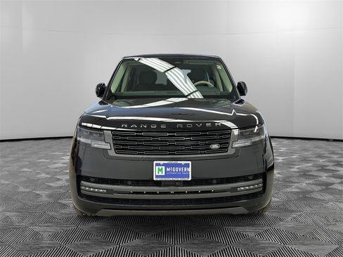 Used 2024 Land Rover Range Rover Long Wheelbase SE image 8