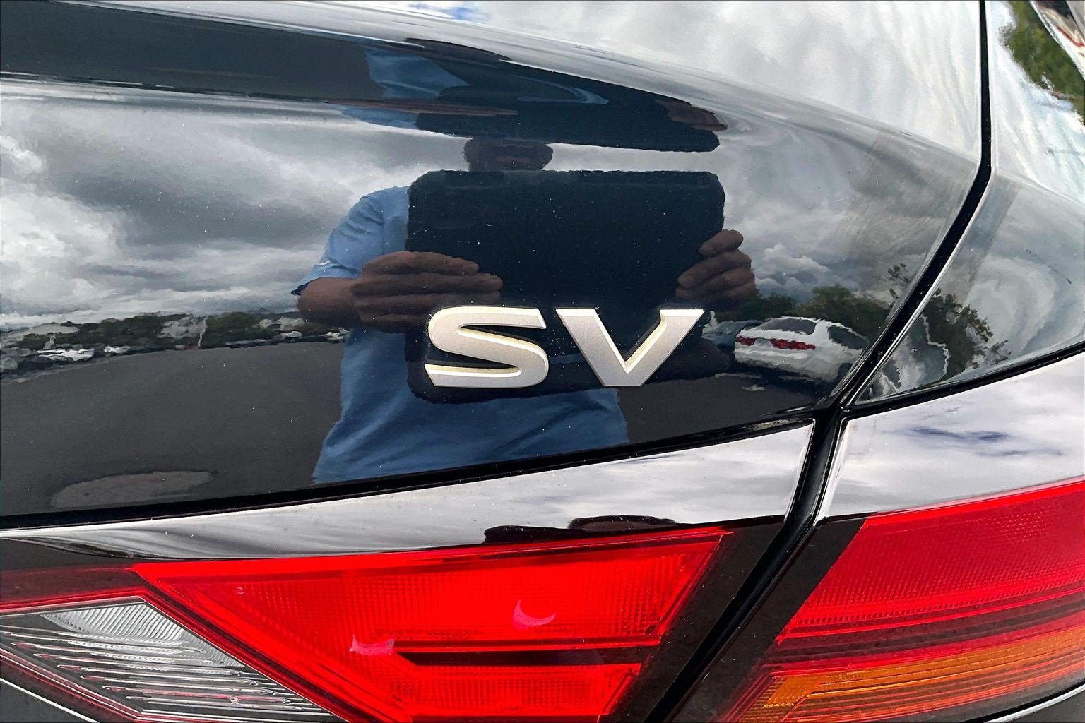 Used 2023 Nissan Altima 2.5 SV w/ SV Premium Package FWD image 8