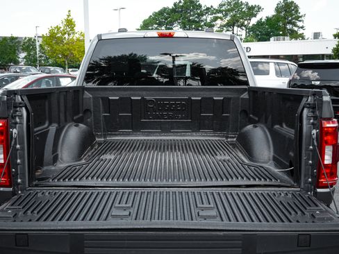 Used 2023 Ford F150 XLT AWD/4WD image 32