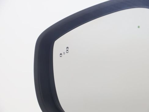 Used 2023 Ford Mustang Mach-E Select image 26