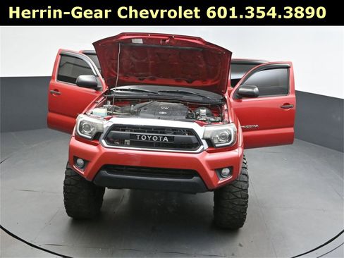 Used 2012 Toyota Tacoma PreRunner image 52