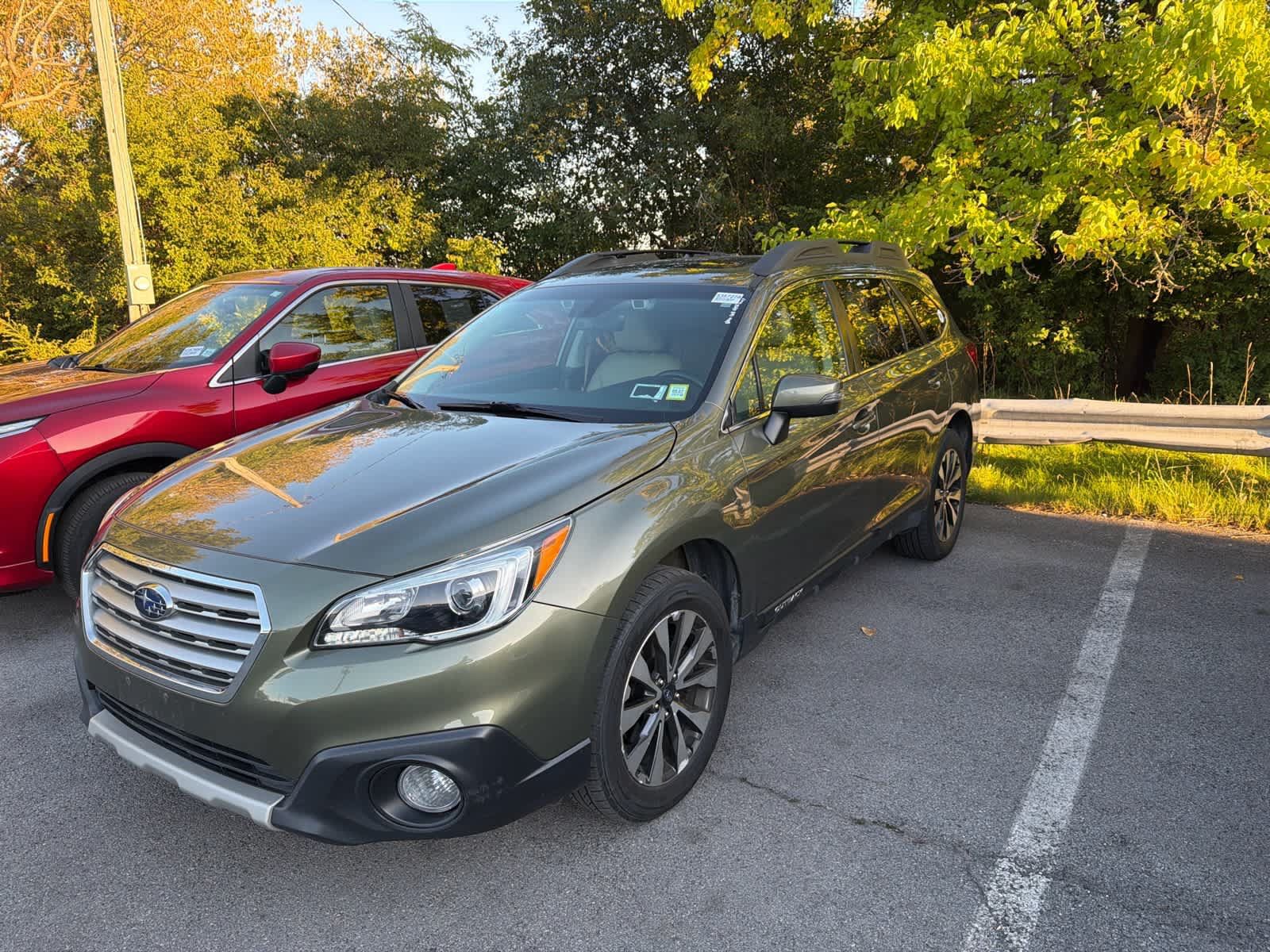 Used 2017 Subaru Outback 3.6R Limited AWD/4WD image 33