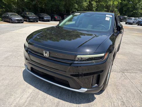 Used 2024 Honda Prologue EX image 4