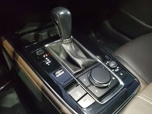 Used 2024 MAZDA CX-30 AWD 2.5 S w/ Premium Package image 31