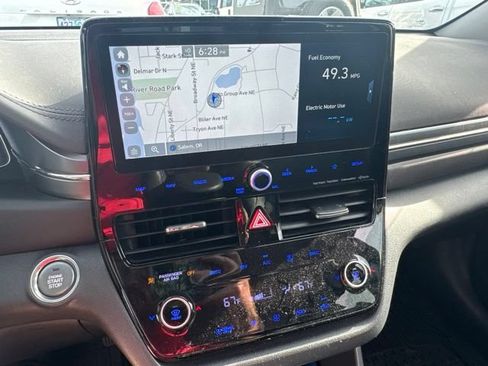 Used 2020 Hyundai Ioniq Limited FWD image 9