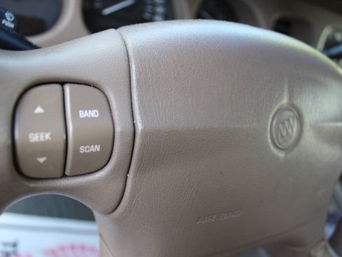 Used 2004 Buick Le Sabre Limited FWD image 11