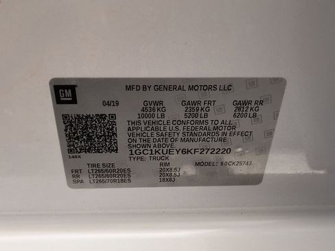 Used 2019 Chevrolet Silverado 2500 High Country w/ Duramax Plus Package image 17