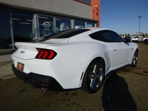 Used 2024 Ford Mustang GT image 3