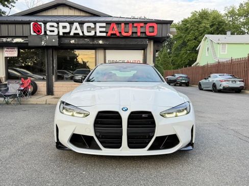 Used 2022 BMW M4 Competition w/ M Carbon Exterior Package RWD image 2