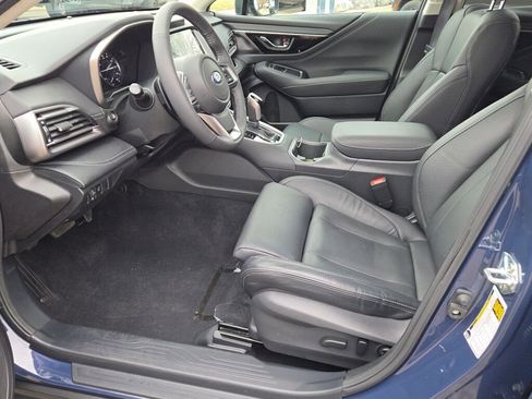 Used 2025 Subaru Outback Touring XT image 21