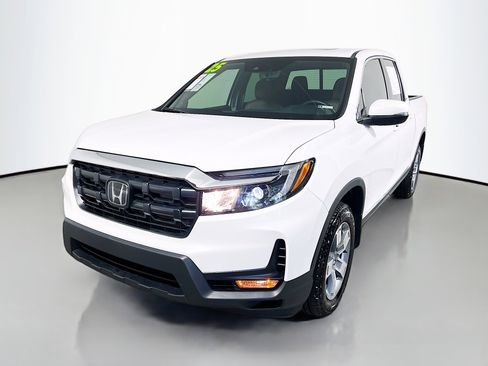 Used 2025 Honda Ridgeline RTL image 10