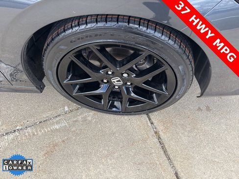 Used 2023 Honda Civic Sport image 33