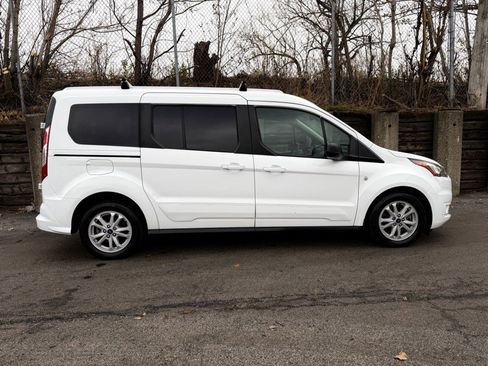 Used 2022 Ford Transit Connect XLT w/ Trailer Tow Package image 8