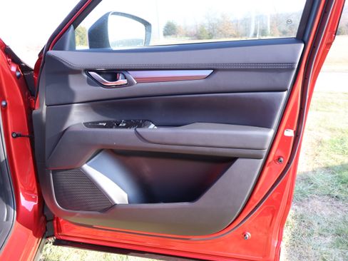 New 2025 MAZDA CX-5 AWD 2.5 S w/ Select Package image 10