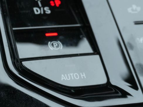 Used 2026 BMW 540i xDrive AWD/4WD image 22