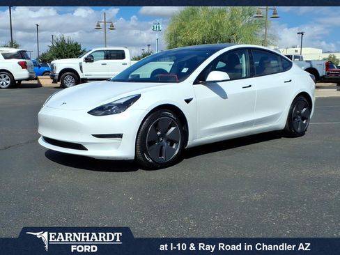 Used 2021 Tesla Model 3 Standard Range Plus RWD image 1