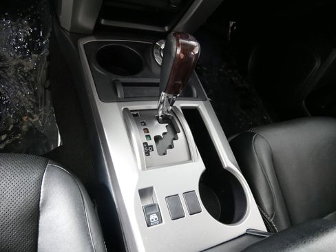 Used 2019 Toyota 4Runner Limited image 24